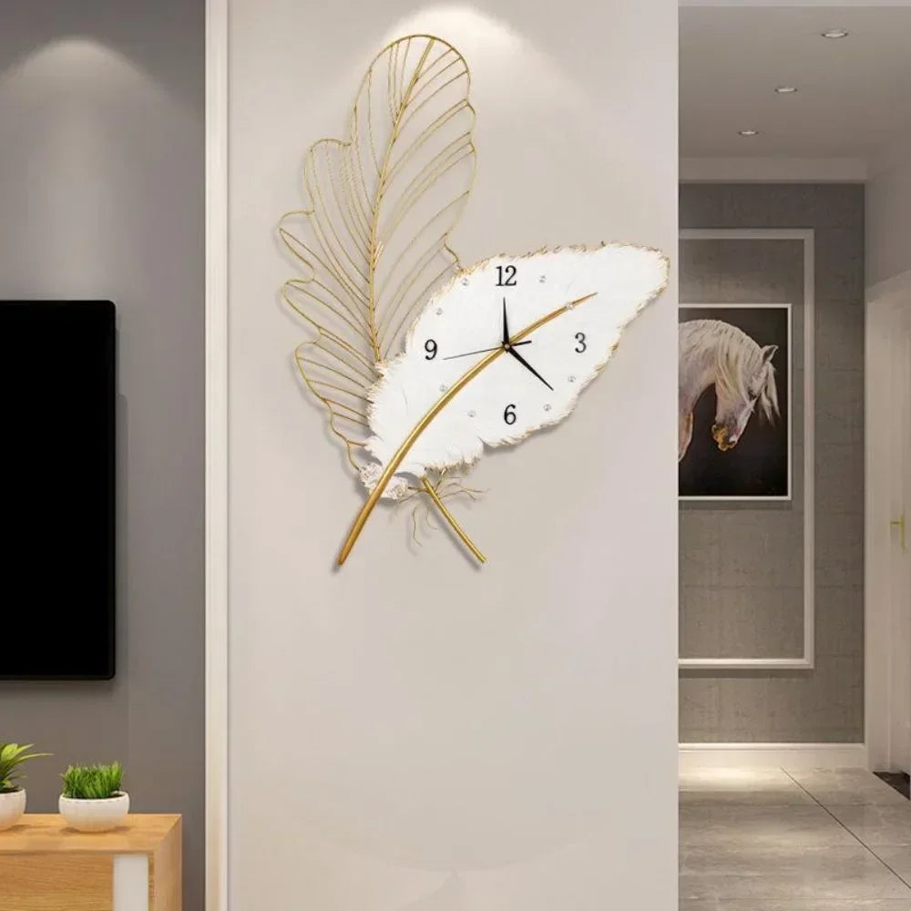 Horloge Murale Feuille Design | Artistique Salon Raffiné | Élégante 78cm
