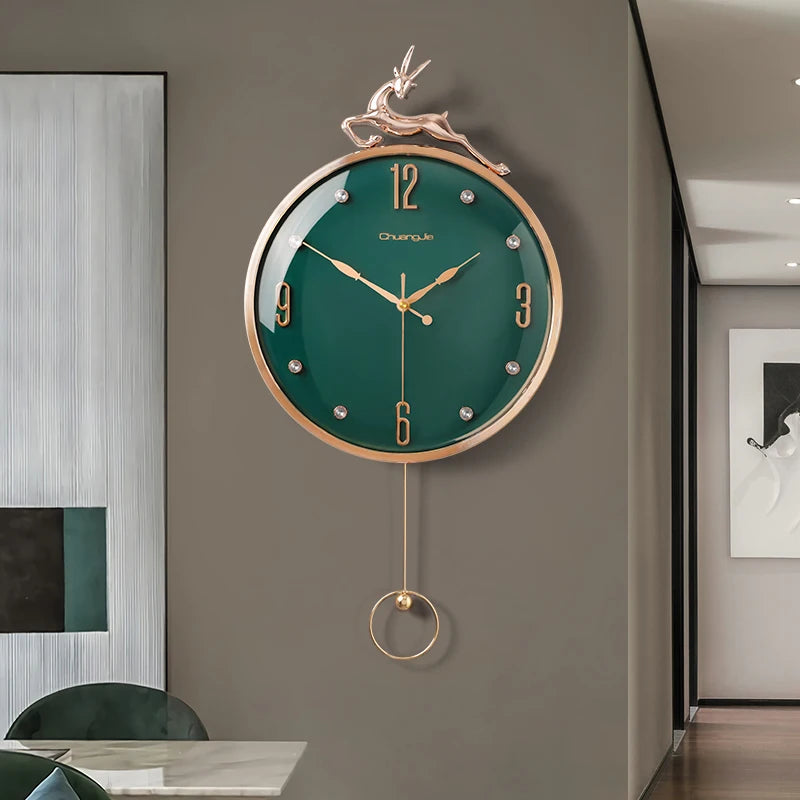 Horloge Cerf Doré Nordique | Pendule Thérapeutique | Porte-Bonheur