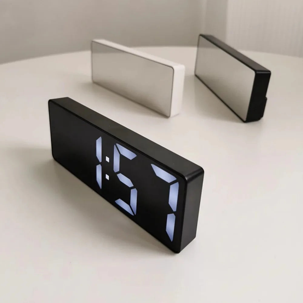 Horloge Miroir Contrôle Vocal | LED Intelligent | Design Extra-Plat
