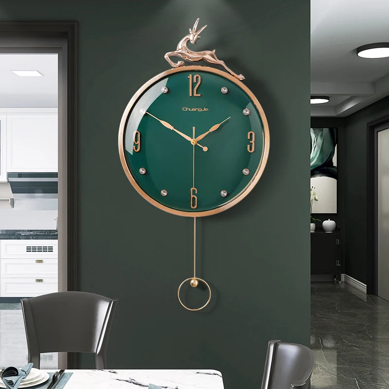 Horloge Cerf Doré Nordique | Pendule Thérapeutique | Porte-Bonheur